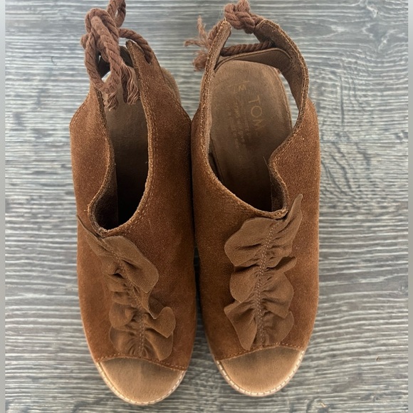 TOMS Elba Amber Suede Block Heel Sling back Peep toe shoe sandal Sz 7 - Picture 8 of 11